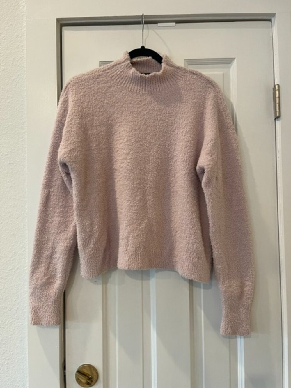 Sanctuary Soft Blush Pink Fuzzy Boucle Chenille Mock Neck Sweater Small EUC